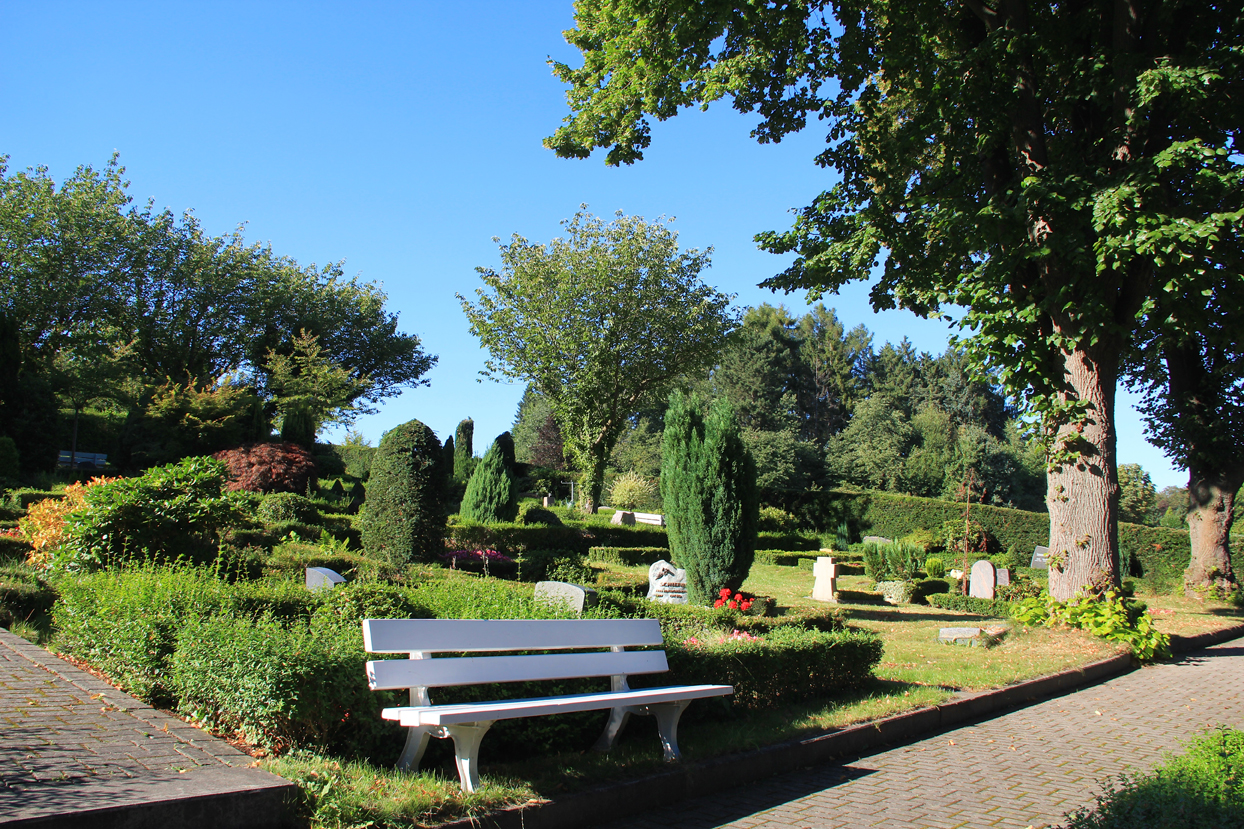 Übersicht über die Grabstätten auf dem Friedhof Dortmund Bittermark